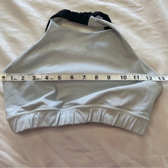 Vull Sport Cross back Medium Gray Sports Bra PRELOVED Mark on Front see photos - Picture 6 of 6